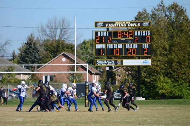 You can find in this section a vast selection of scoreboards to enhance your  Football  field.